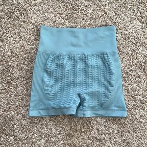 Halara Women’s Seamless Textured High-Waist Shaping Workout Biker Shorts